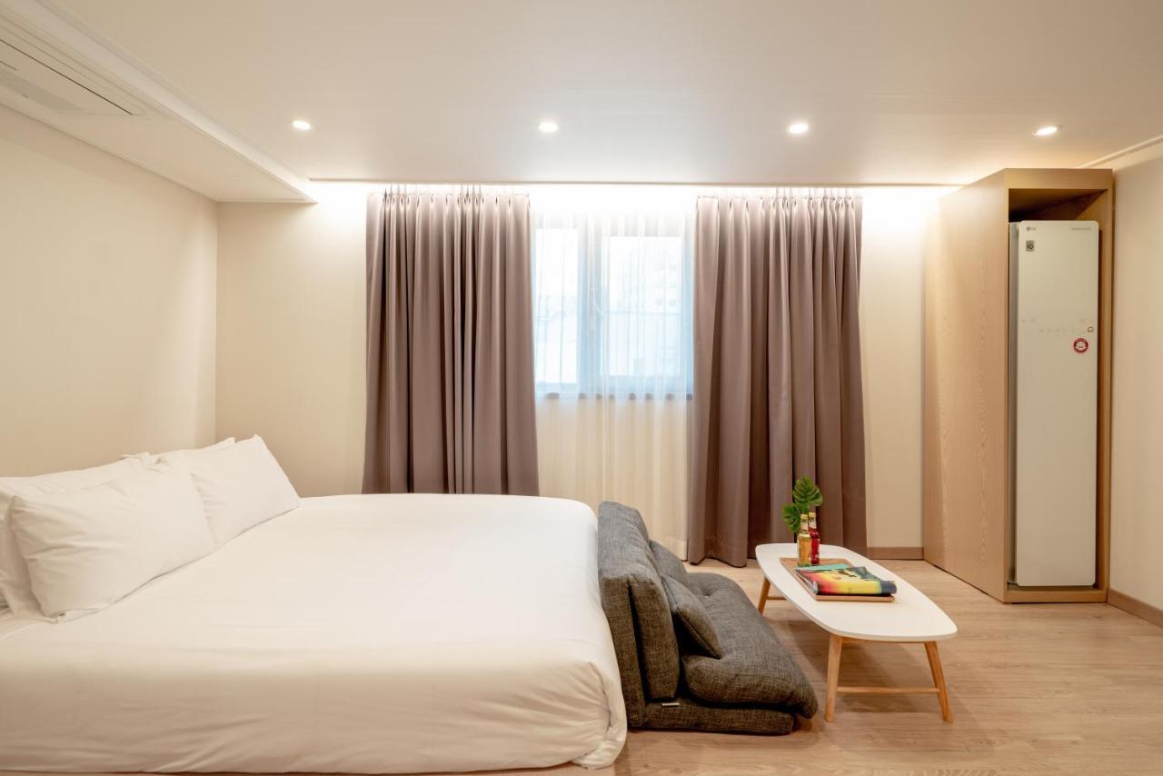 Centro Hotel Chilgok Bagian luar foto
